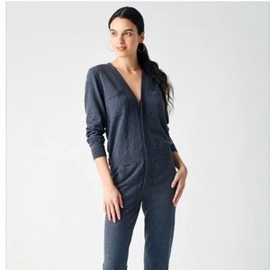 ❄️❄️Faherty Mysa Sweater Jumpsuit L